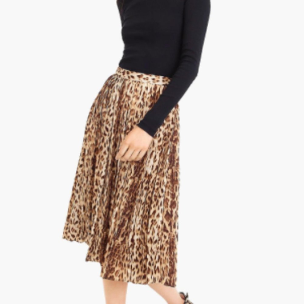 Leopard print pleated midi skirt